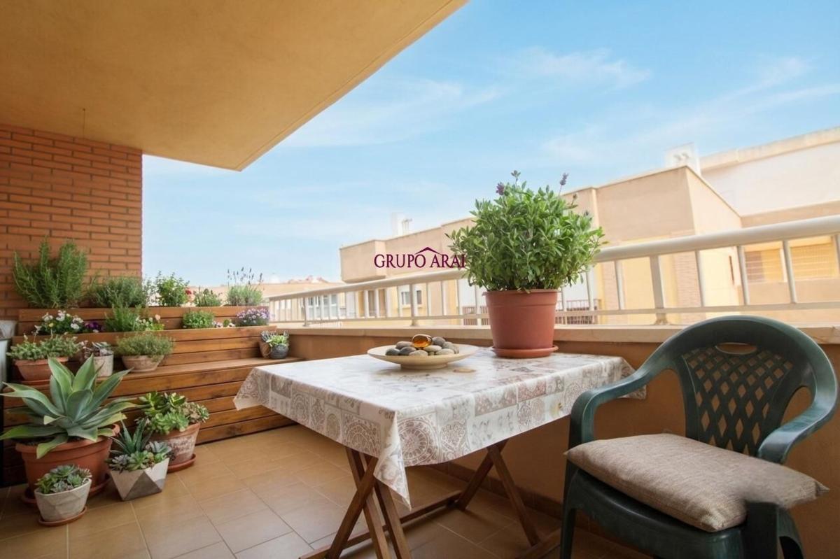 Venta de piso en Piso en Calle Espronceda, Alcalde Felipe Mallol, San Vicente del Raspeig, San Vicente del Raspeig
photo 2