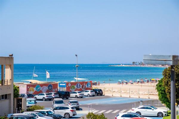 Venta de piso en Piso en Carretera del Port, Platja Vila Joiosa, La Villajoyosa / Vila Joiosa, La Villajoyosa / Vila Joiosa
thumbnail 2