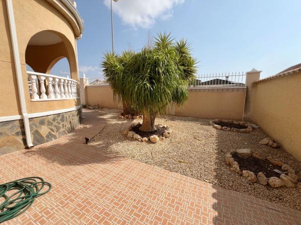Independent chalet for sale in Casa o chalet en Calle Sorolla, 53, Centro de la Ciudad Quesada, Rojales, Rojales
thumbnail 2