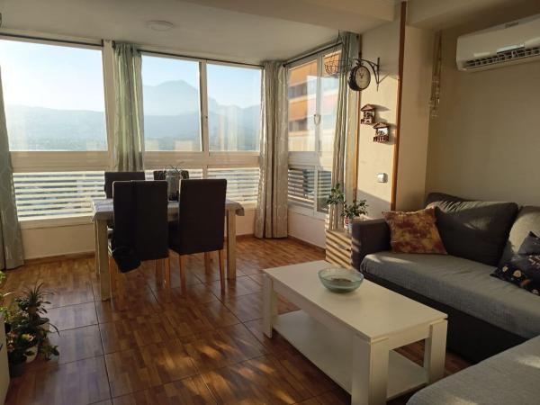 Venta de piso en Piso en Pueblo Levante, Benidorm, Benidorm
 photo 1