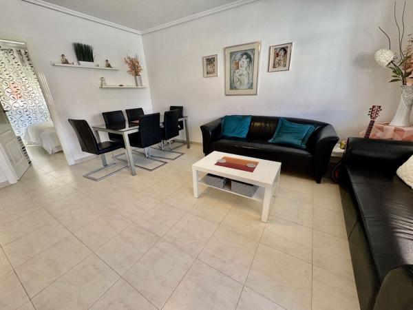 Chalet wolnostojący na sprzedaż w  Casa o chalet en Avenida de Gijón, 52, Lo Marabú, Rojales, Rojales photo 4