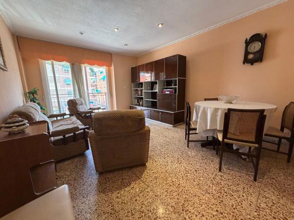 Sprzedaż mieszkania w Piso en Calle Gabriel Miró, 68, Centro, Santa Pola, Santa Pola
 photo 2