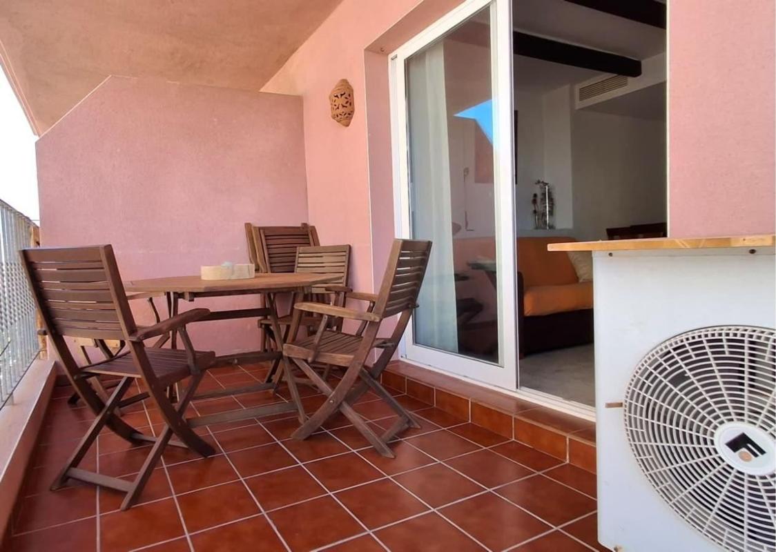 Venta de piso en Piso en Avenida Roentgen, Zona los Frutales, Torrevieja, Torrevieja
photo 2