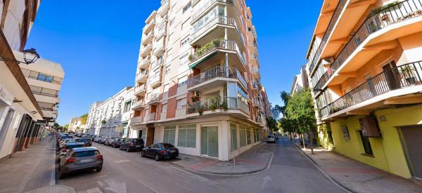 Apartment for sale in  Piso en Centro Urbano, Denia, Denia photo 2