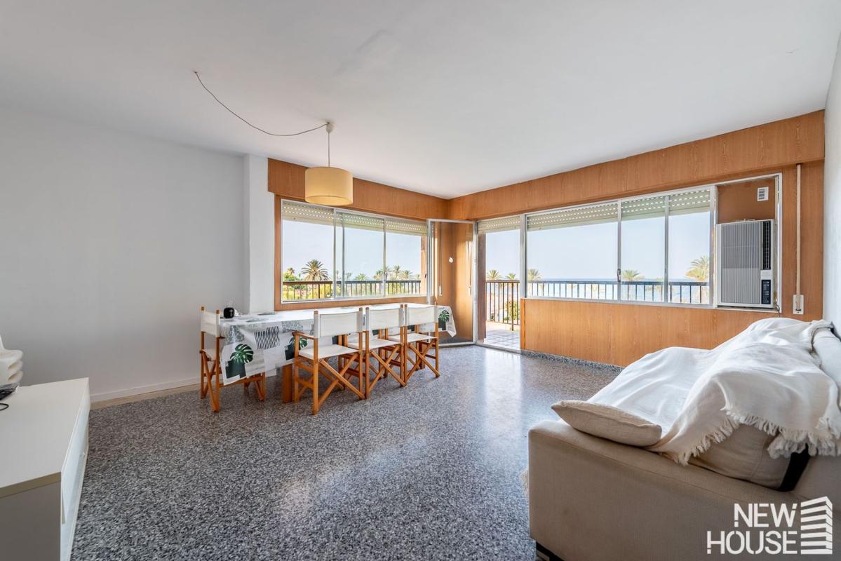Venta de piso en Piso en Avenida de Niza, PAU 5, Alicante / Alacant, Alicante / Alacant
 photo 5