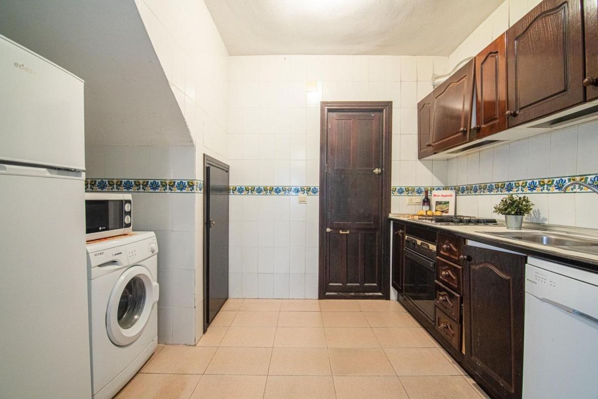 Sprzedaż niezależnego domku jednorodzinnego w Casa o chalet independiente en Calle Misteri d'Elx, 20, Tamarit - Playa Lissa, Santa Pola, Santa Pola photo 5