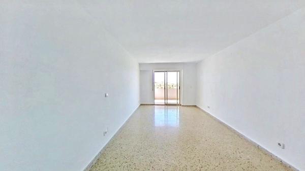 Venta de piso en Piso en Virgen del Remedio - Parque lo Morant, Alicante / Alacant, Alicante / Alacant
 photo 4