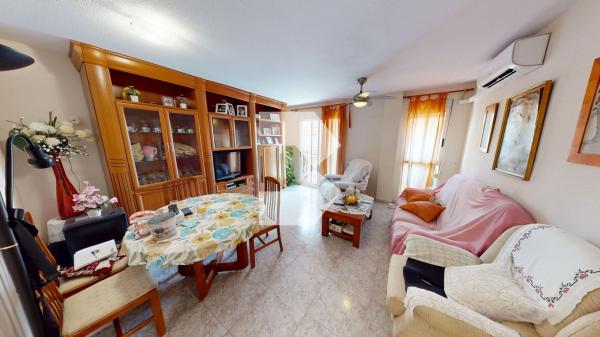 Sale of flat in Piso en Pal, Campello Pueblo, El Campello, El Campello
thumbnail 1