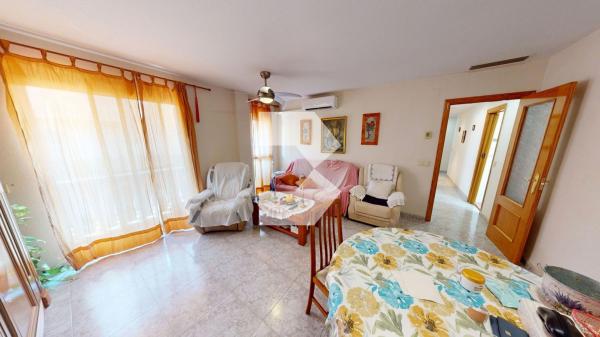 Sale of flat in Piso en Pal, Campello Pueblo, El Campello, El Campello
thumbnail 2