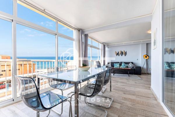 Venta de piso en Piso en Avenida de Villajoyosa, Raval Roig-Virgen del Socorro, Alicante / Alacant, Alicante / Alacant
photo 1
