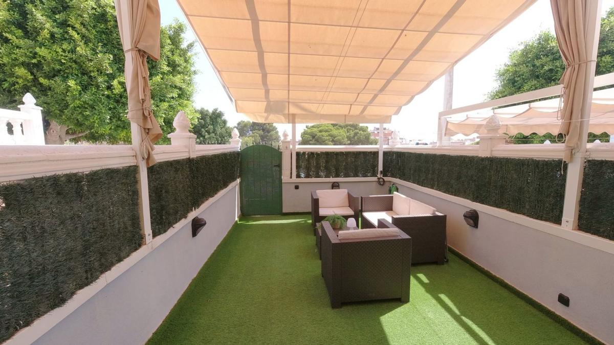 Sale of townhouse in Chalet adosado en Logroño, Centro, Santa Pola , Santa Pola photo 4