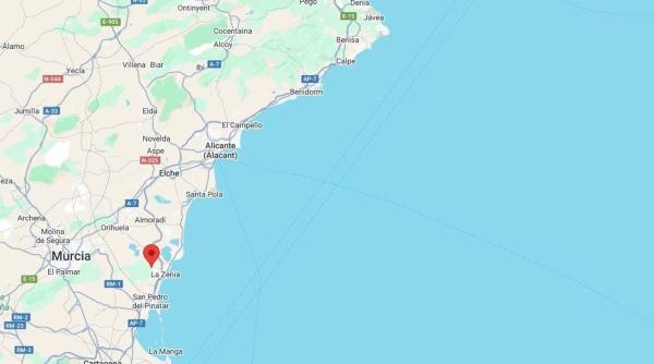 Частный шале на продаже в Casa o chalet independiente en Calle la Castellana, La Cañada - Los Alcores, San Miguel de Salinas, Сан-Мигель-де-Салинас thumbnail 3