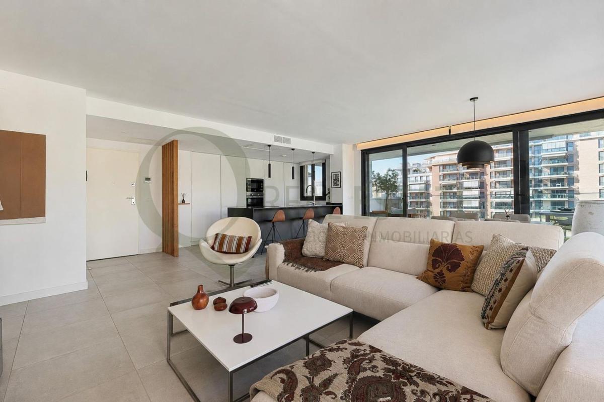 Продажа квартиры на Piso en Avenida Artista Remigio Soler López, PAU 5, Alicante / Alacant, Аликанте / Алакант
 photo 3