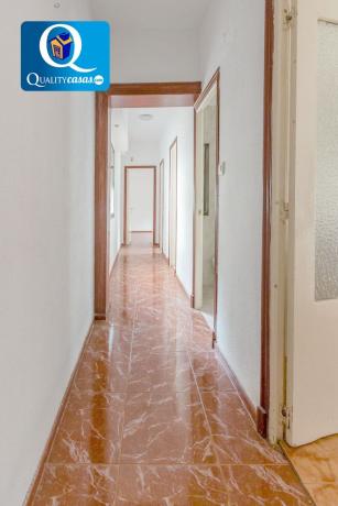 Продажа квартиры на Piso en Calle Churruca, Ensanche-Diputación, Alicante / Alacant, Аликанте / Алакант
 photo 4