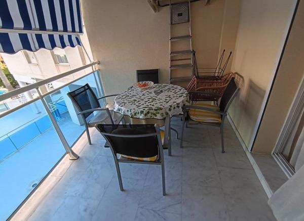 Продажа квартиры на Piso en Mirador de la Cala - Benimar, La Villajoyosa / Vila Joiosa, Ла Виллахойоса / Вила Хойоса
thumbnail 2