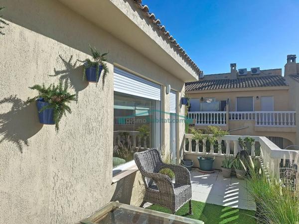 Sale of flat in Piso en Calle d'Oriola, 2 a, Pueblo Acantilado - Lanuza, El Campello, El Campello
thumbnail 1