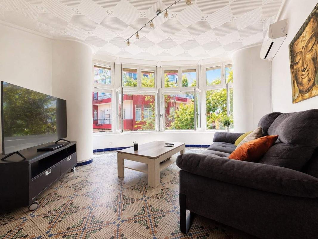 Продажа квартиры на Piso en Calle Padre Mariana, Mercado, Alicante / Alacant, Аликанте / Алакант
photo 1