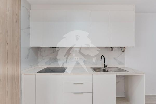 Venta de piso en Piso en Calle Girona, Centro Tradicional, Alicante / Alacant, Alicante / Alacant
 photo 4