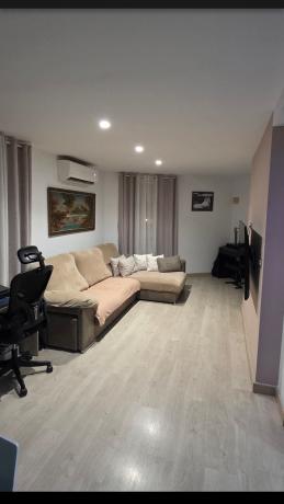 Venta de piso en Piso en Calle Victoria Kent, Los Magros-Casablanca, Elche / Elx, Elche / Elx
 photo 1