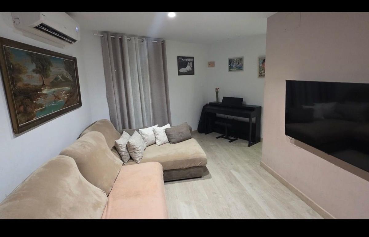 Продажа квартиры на Piso en Calle Victoria Kent, Los Magros-Casablanca, Elche / Elx, Эльче / Эльх
 photo 2