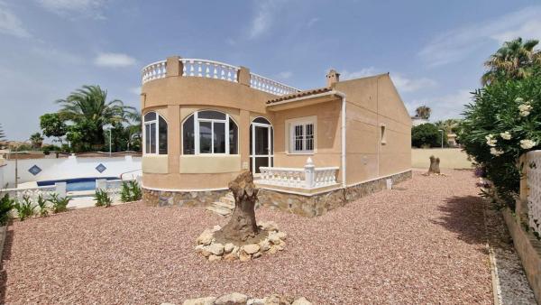 Independent chalet for sale in Casa o chalet independiente en Benijofar, Benijofar
thumbnail 2