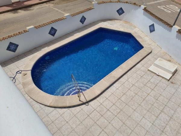 Independent chalet for sale in Casa o chalet independiente en Benijofar, Benijofar
thumbnail 3