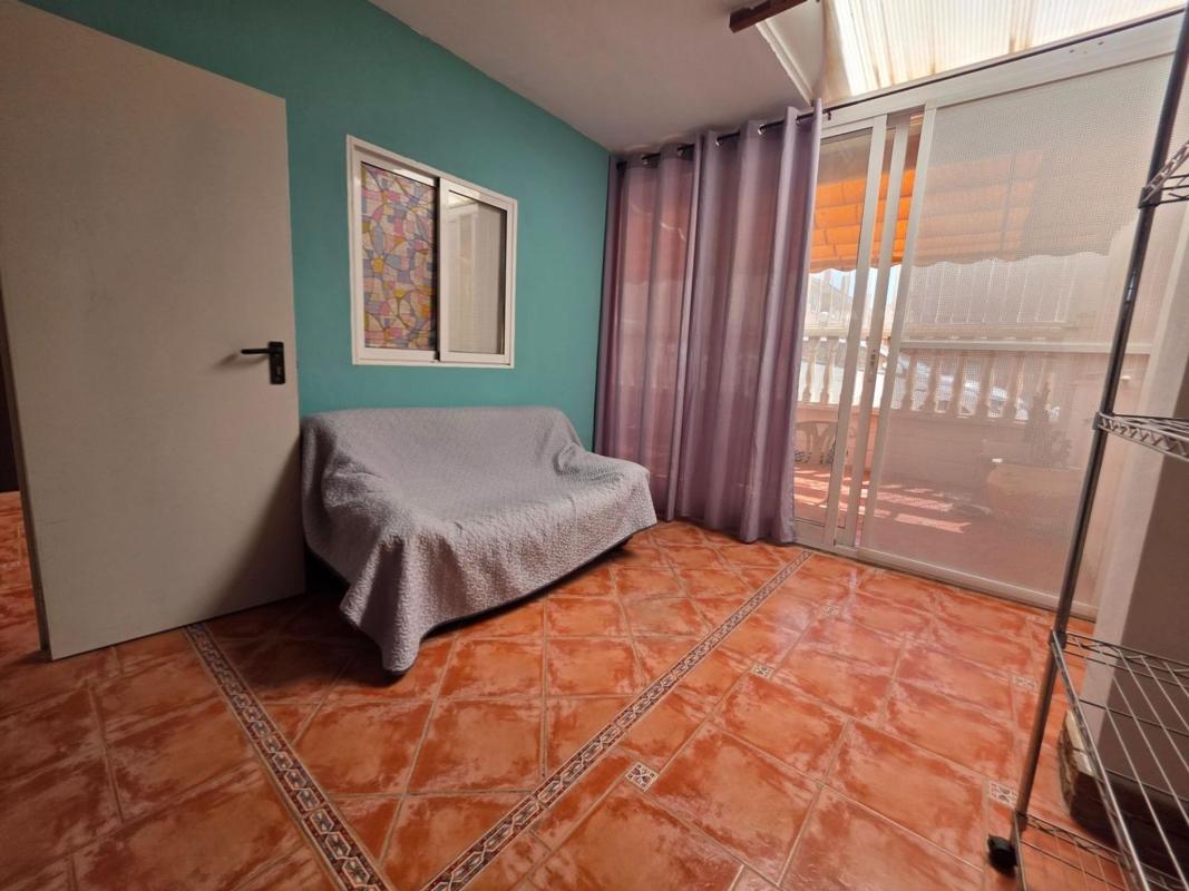 Sprzedaż niezależnego domku jednorodzinnego w Casa o chalet independiente en Calle Logroño, Centro, Santa Pola, Santa Pola photo 4