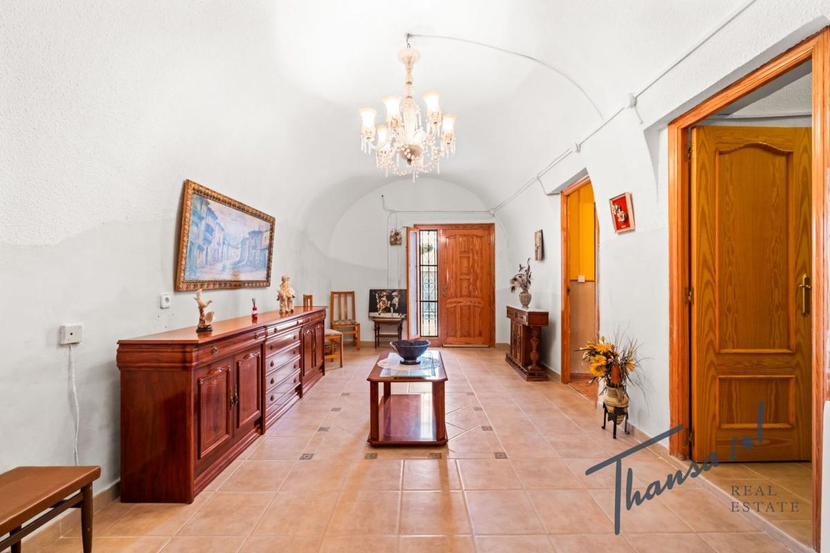 Propiedades en venta y alquiler en España photo 5