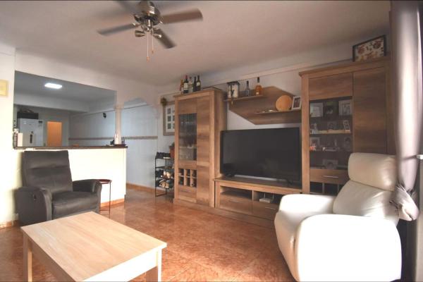 Продажа квартиры на Piso en Calle Mare de Déu del Carmen, Calas de Santiago Bernabeu, Santa Pola, Санта Пола
thumbnail 2