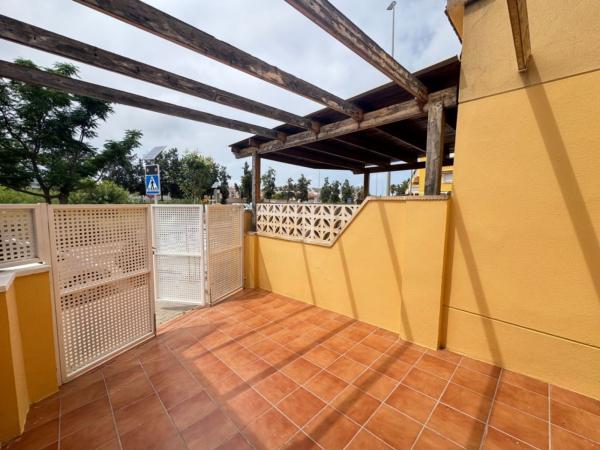 Chalet adosado en Avenida d'Andalusia, 70, Centro Urbano, Denia thumbnail 2