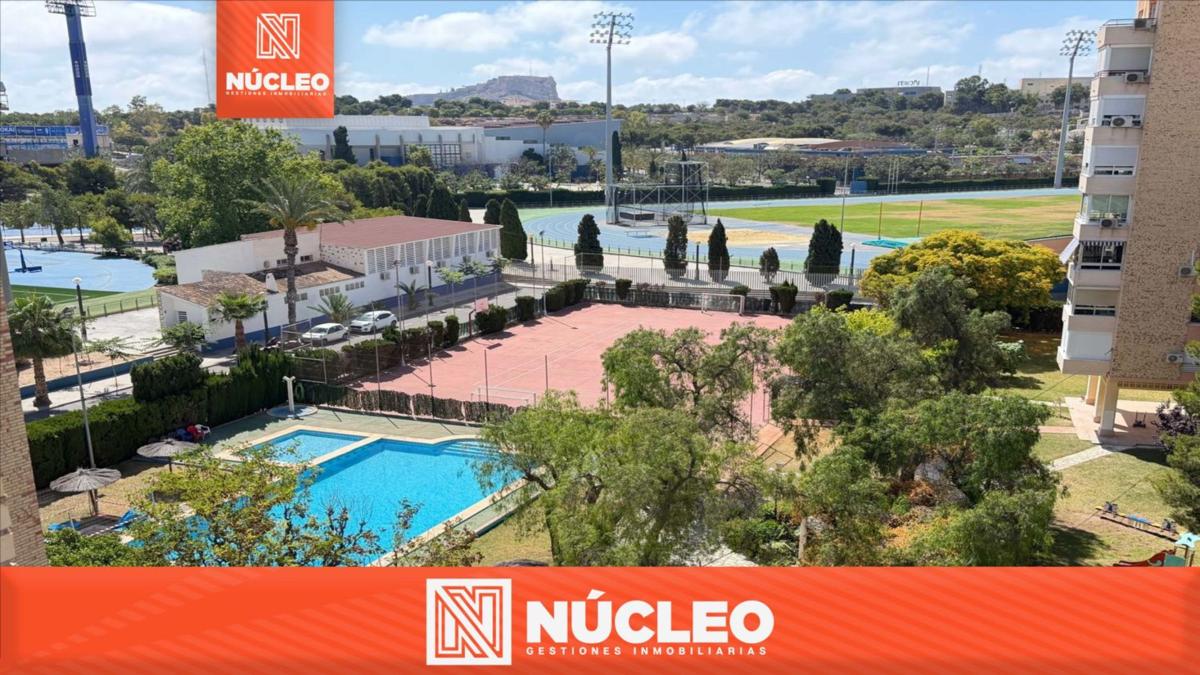 Sale of apartment in Piso en Calle Hondón de las Nieves, San Blas, Alicante / Alacant, Alicante
photo 1
