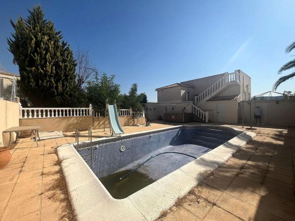 Chalet independiente en venta en Casa o chalet en Castalla, Castalla
photo 1