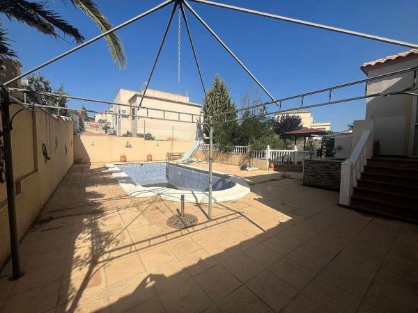 Chalet independiente en venta en Casa o chalet en Castalla, Castalla
 photo 2