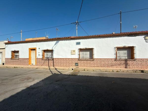 Chalet adosado en venta en Chalet adosado en Rebolledo , Rebolledo thumbnail 2