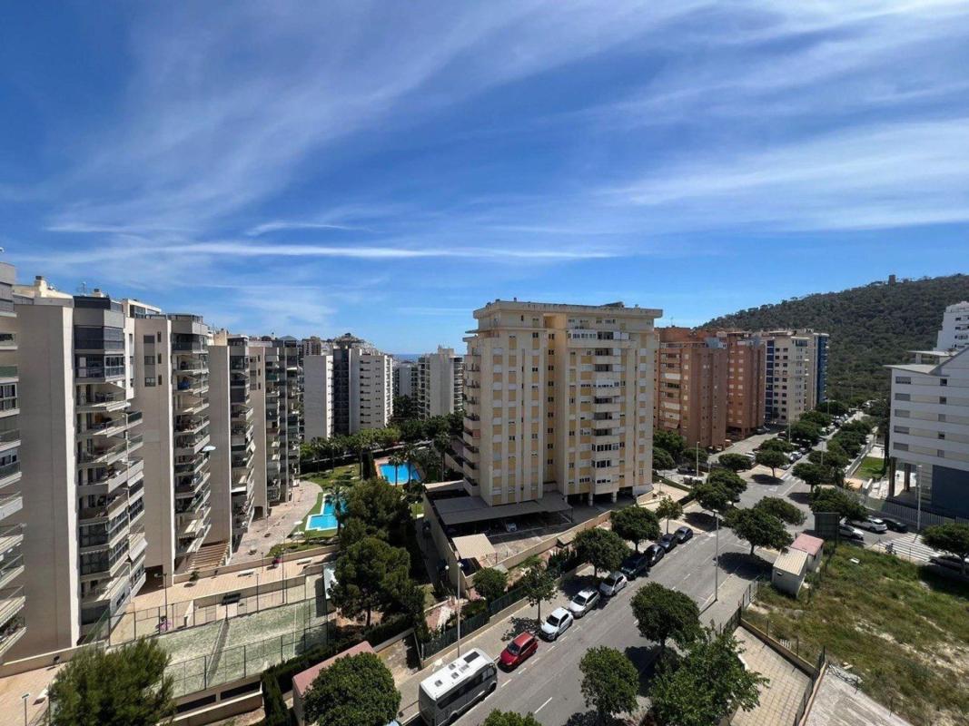 Sale of apartment in Piso en Calle Gregal, 5, Cala Alta - Veramar, La Villajoyosa / Vila Joiosa, La Villajoyosa / Vila Joiosa
 photo 2