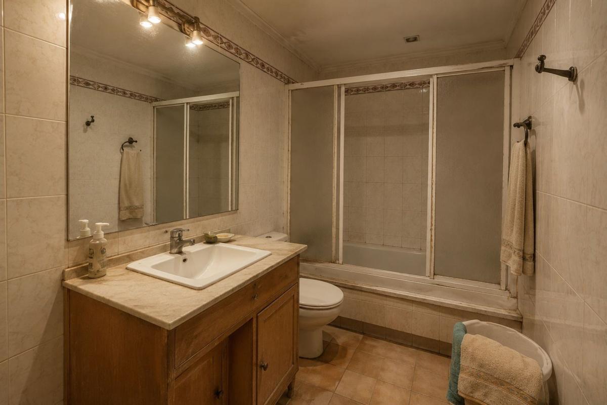 Sale of townhouse in Chalet adosado en Calle de la Musola, Cabo de las Huertas, Alicante / Alacant , Alicante photo 4