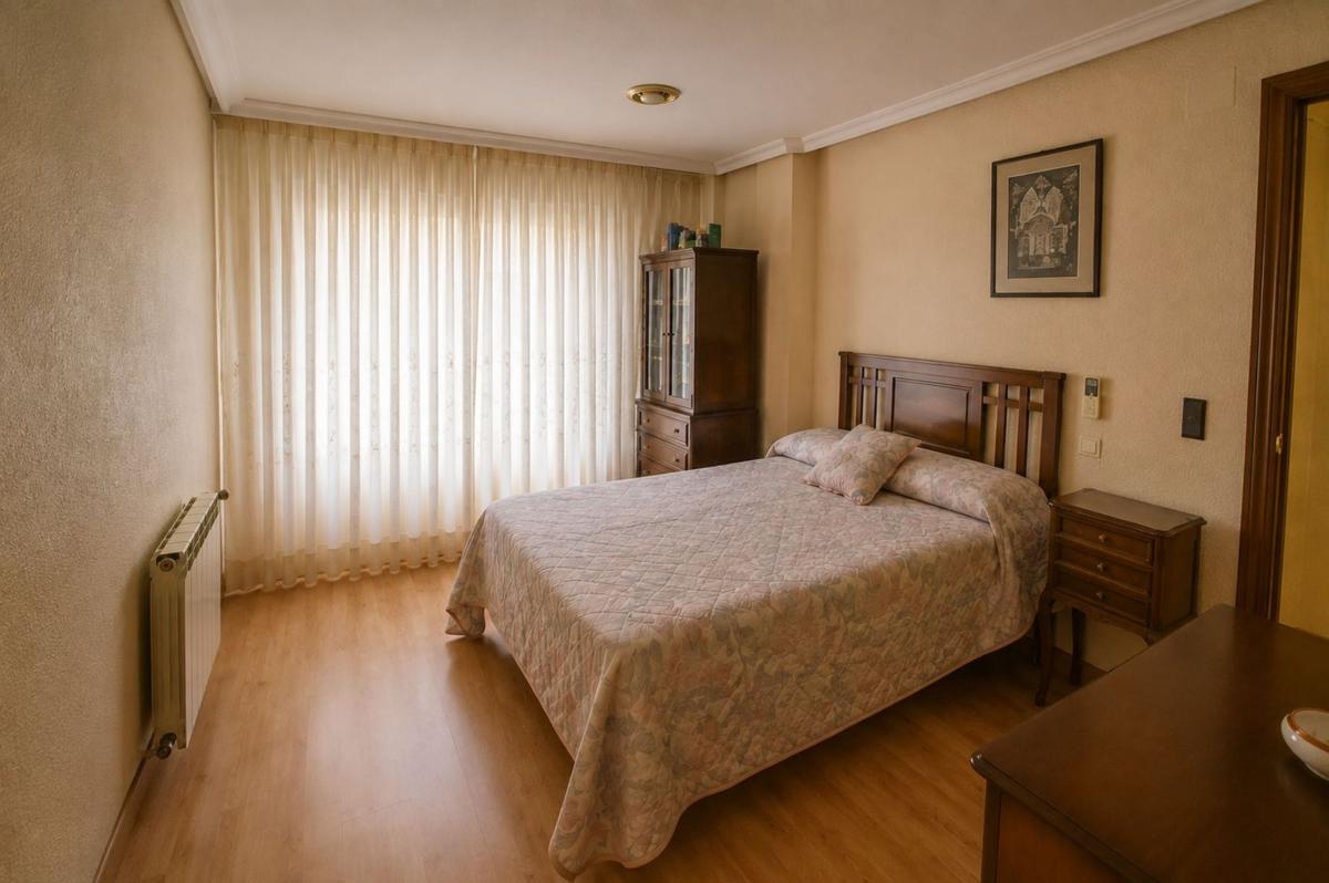 Sale of townhouse in Chalet adosado en Calle de la Musola, Cabo de las Huertas, Alicante / Alacant , Alicante photo 5