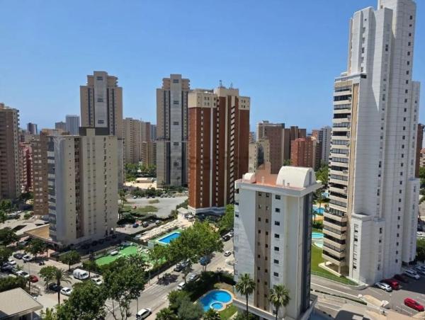 Sale of flat in Piso en Pueblo Levante, Benidorm, Benidorm
thumbnail 2
