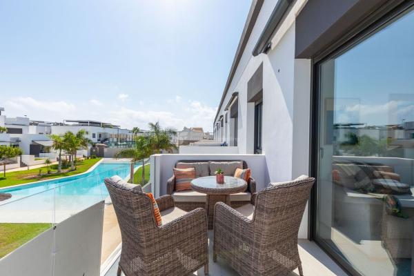 Продажа квартиры на Piso en Avenida Costa Blanca, 68, Torre de la Horadada, Pilar de la Horadada, Пилар де ла Орадада
 photo 1