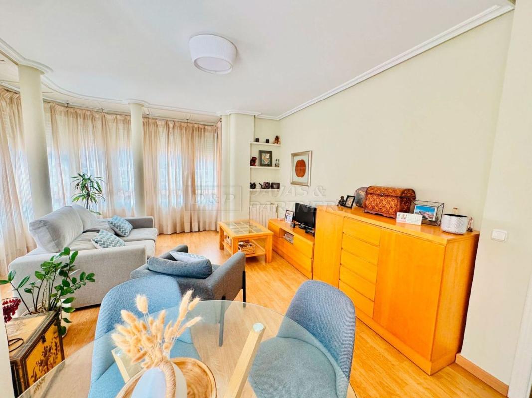 Продажа квартиры на Piso en Orihuela Ciudad, Orihuela, Ориуэла
photo 3