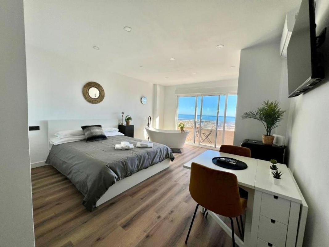 Venta de piso en Piso en Poeta Vila y Blanco, 4, Ensanche-Diputación, Alicante / Alacant, Alicante / Alacant
photo 3