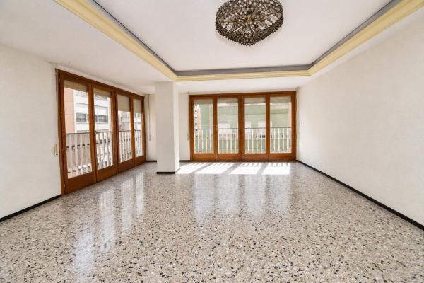 Venta de piso en Piso en Pont Nou-Corazón de Jesús, Elche / Elx, Elche / Elx
 photo 1