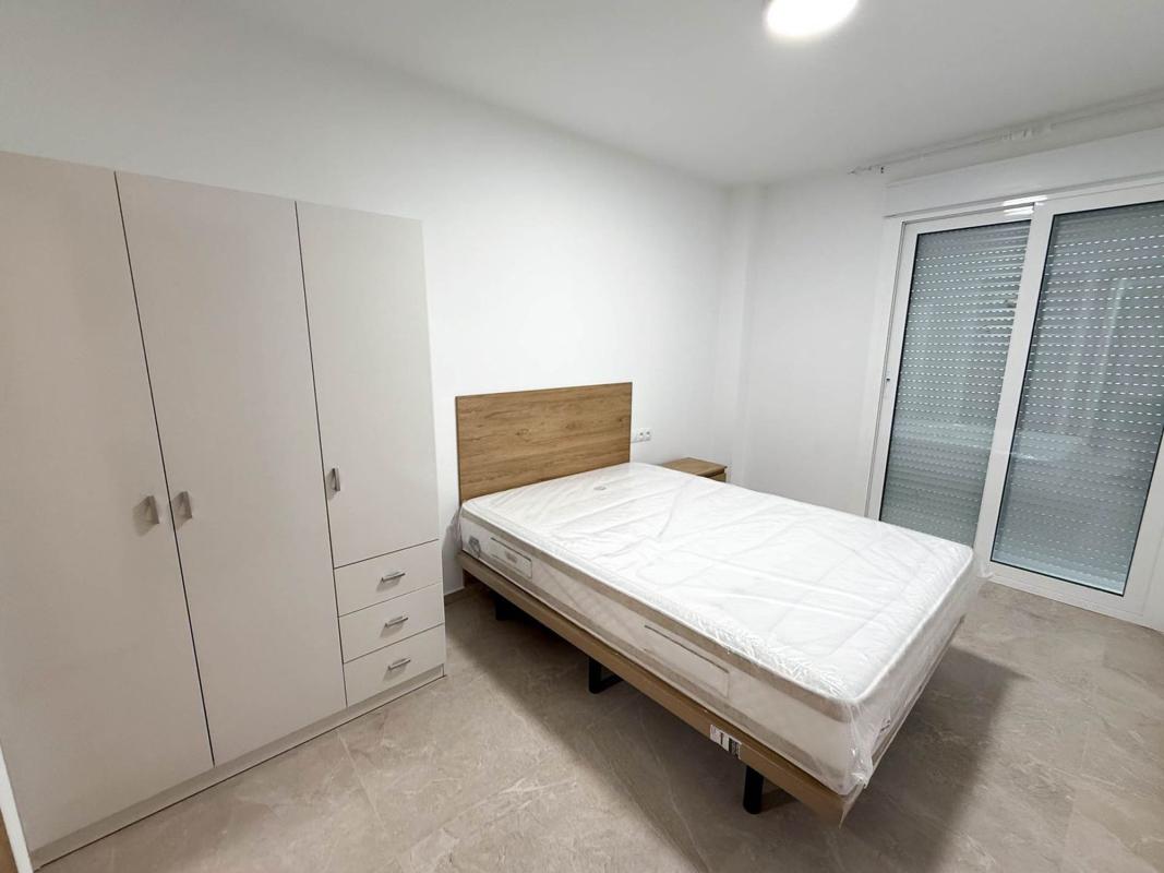 Venta de piso en Piso en Calle Pizarro, Centro, San Vicente del Raspeig, San Vicente del Raspeig
 photo 5