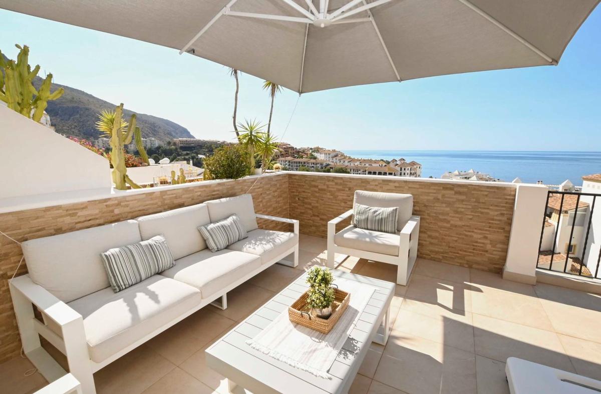Sale of apartment in Piso en Freu-mascarat, Zona de Mascarat, Altea, Altea
photo 1