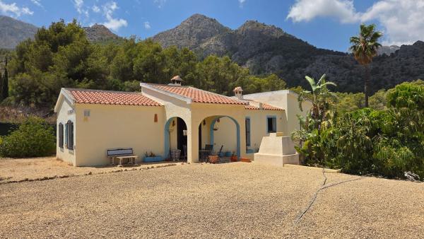 Rustic farm for sale in Finca rústica en Cv-70, 102, Casco urbano, Polop , Polop photo 1