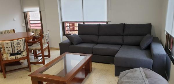 Venta de piso en Piso en Calle Pérez Medina, 42, Benalúa, Alicante / Alacant, Alicante / Alacant
 photo 3