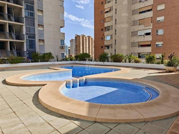 Venta de piso en Piso en Avenida de Benissa, Playa de Poniente, Benidorm, Benidorm
thumbnail 3