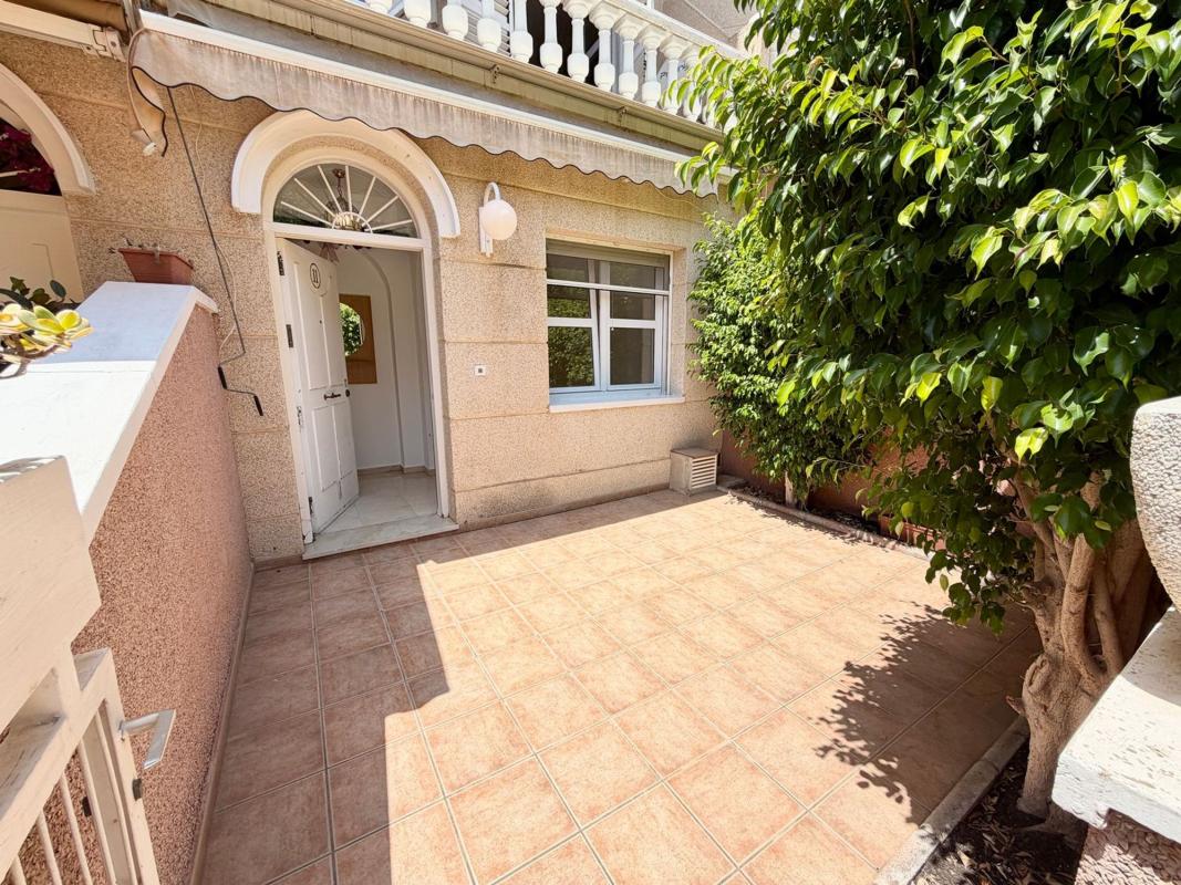 Venta de chalet adosado en Chalet adosado en Ontinyent, Altabix, Elche / Elx , Elche / Elx photo 2