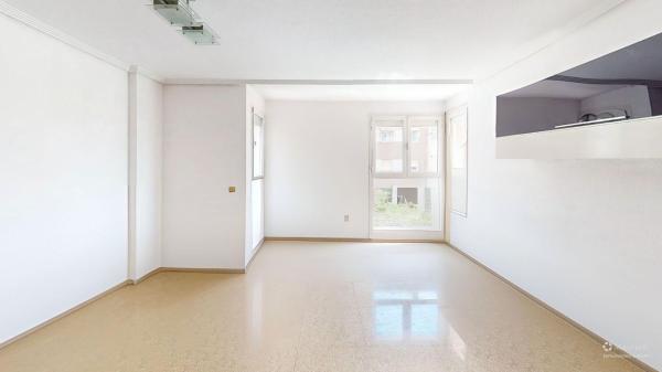 Квартира на продажу на  Piso en Los Montesinos, Garbinet - Parque de las Avenidas, Alicante / Alacant, Аликанте / Алакант photo 4
