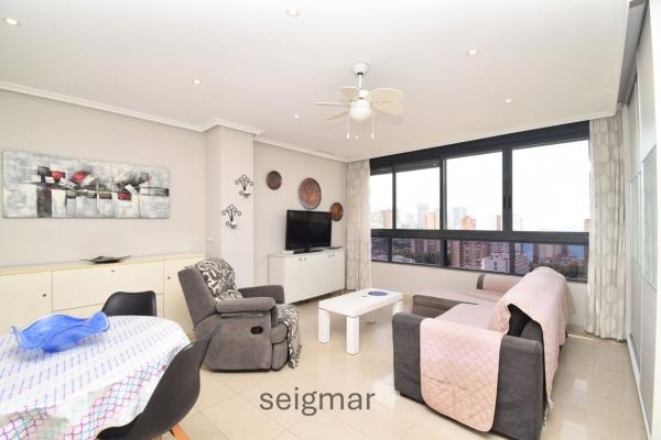 Venta de piso en Piso en Calle Derramador, 10, Zona Rincón Bajo, Benidorm, Benidorm
thumbnail 2